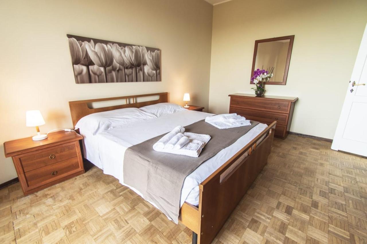 Bellavista Lake Apartment Pisano Bagian luar foto